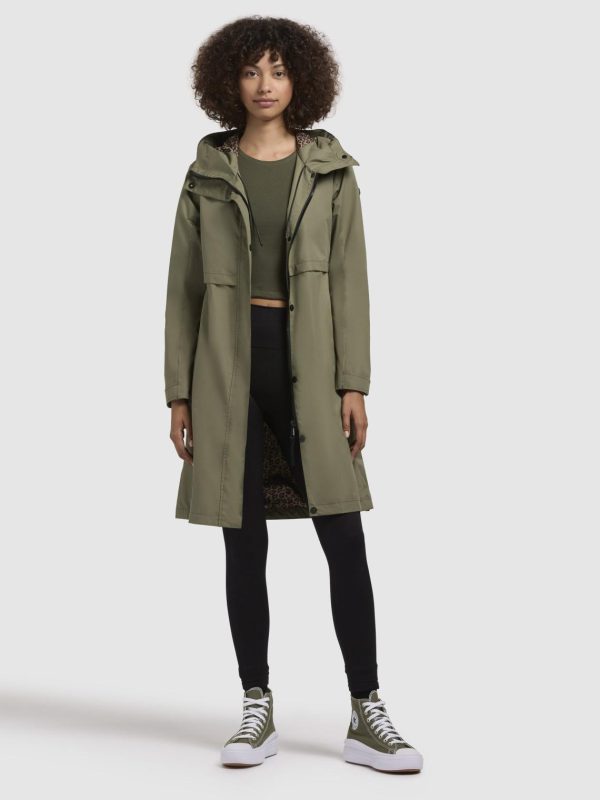 Irisattire.shop6c3bf7012f 1